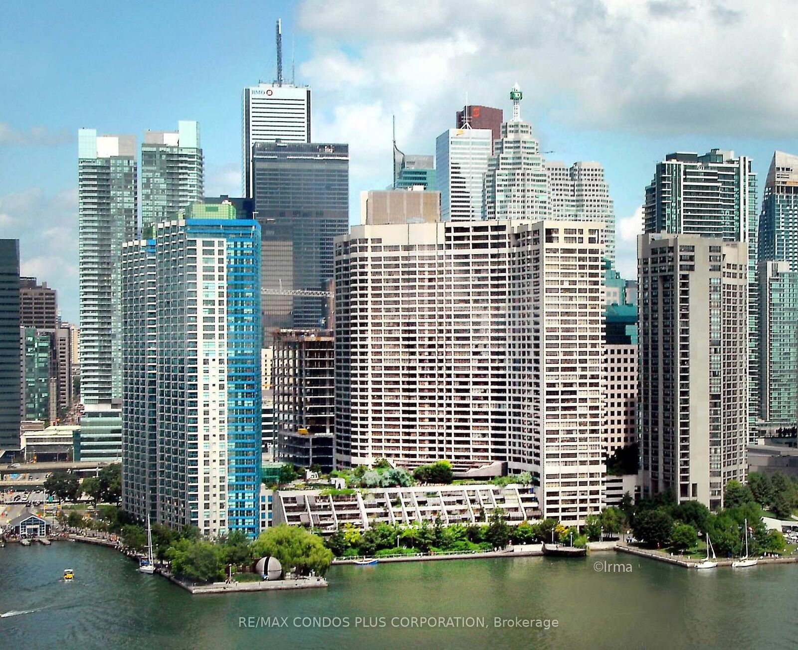 Property Photo:  55 Harbour Square 3615  ON M5J 2L1 