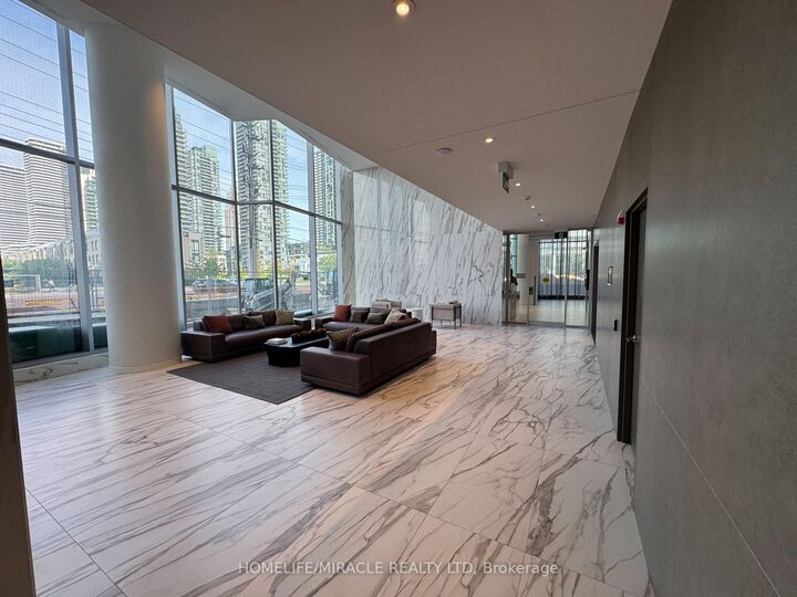 Property Photo:  448 Burnhamthorpe Road 4305  ON L5B 0R4 