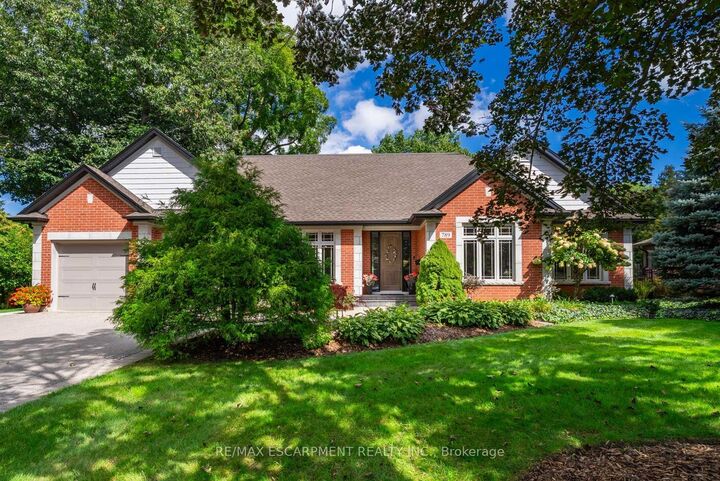 Property Photo: 789 Sunset Road ON L7T 3X3