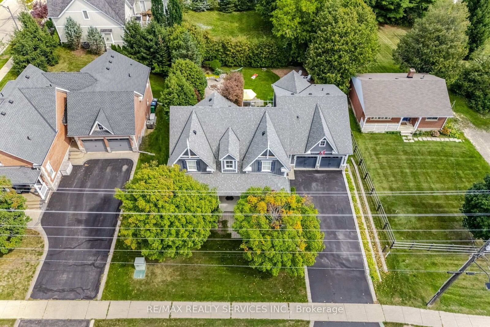 Property Photo: 15727 McLaughlin Road ON L7C 3K3