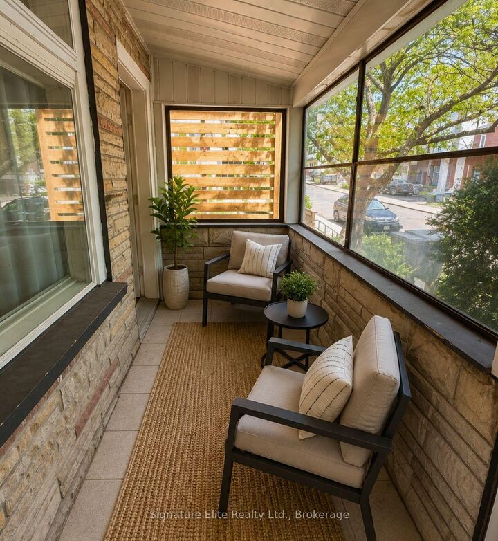 Property Photo:  364 Winona Drive  ON M6C 3T3 