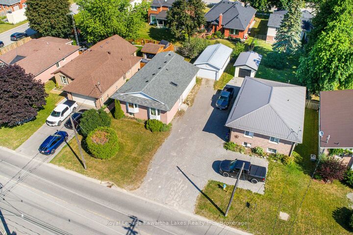Property Photo:  182 Colborne Street W  ON K9V 6A1 