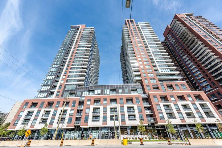 Property Photo:  4010 Eglinton Avenue W 2222  ON M9A 0G5 