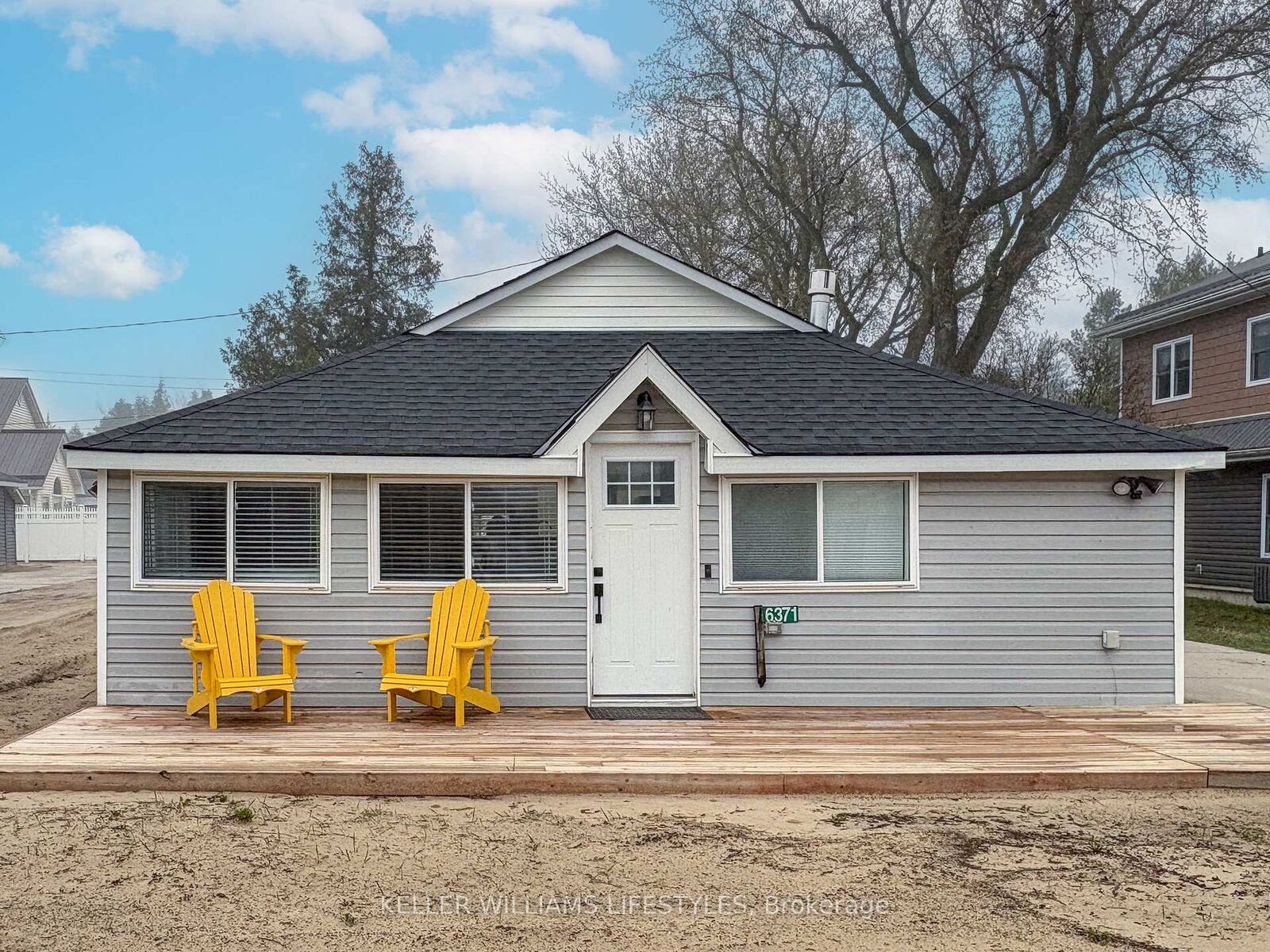 Property Photo:  6371 Cottage Way Lane  ON N0N 1J1 