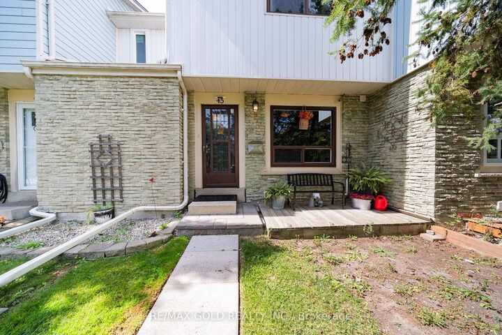 Photo de la propriété:  6540 Falconer Drive 45  ON L5N 1M1 