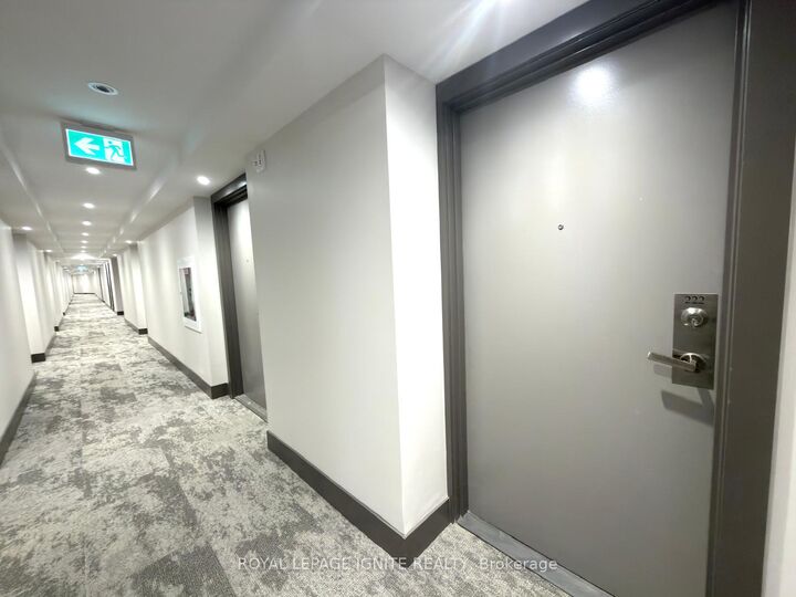 Property Photo:  51 Clarington Boulevard 222  ON L1C 7J8 