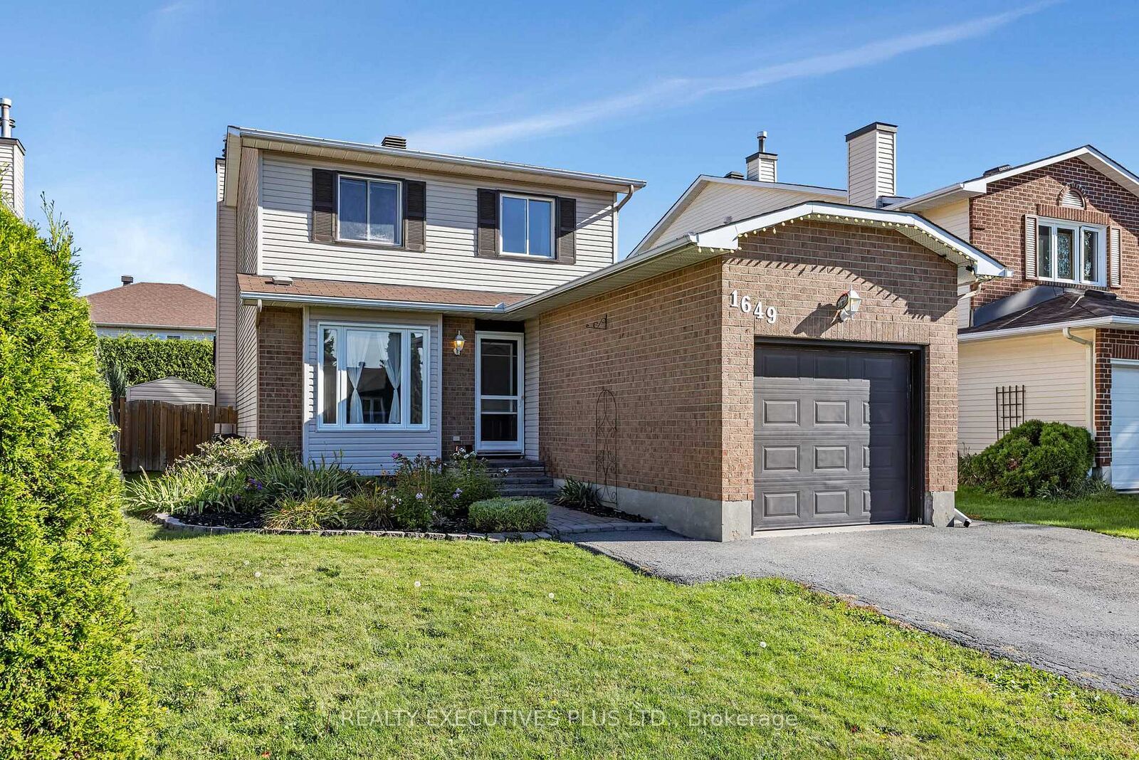 Property Photo:  1649 Tupello Way  ON K4A 1V3 