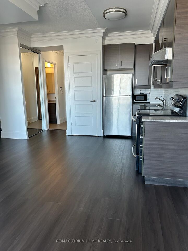 Photo de la propriété:  8228 Birchmount Road Rg23  ON L3R 1A6 