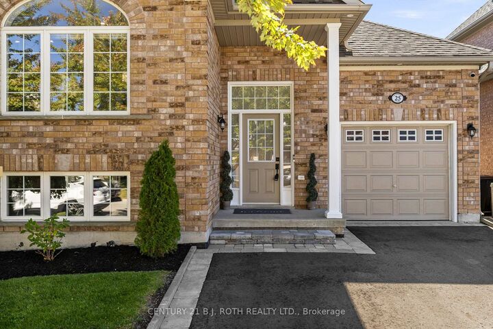 Property Photo: 25 Cranberry Lane ON L4N 0Z1