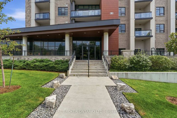 Photo de la propriété:  30 Hamilton Street S 101  ON L8B 1V8 