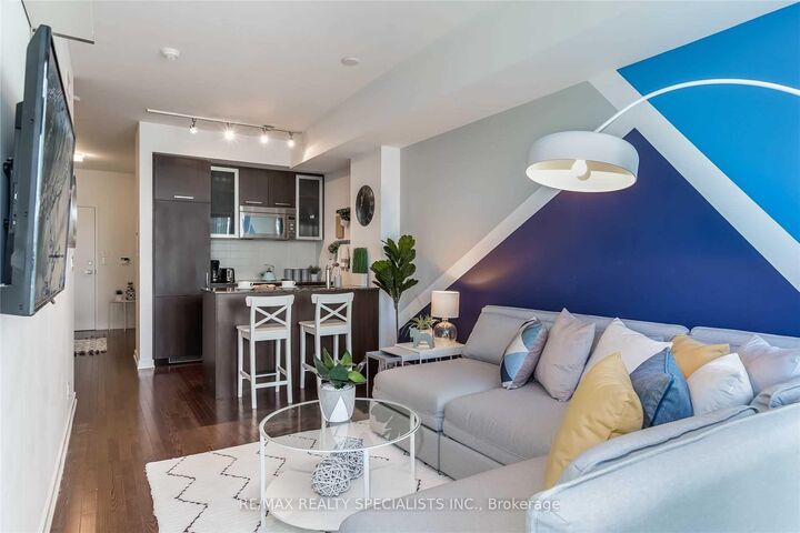 Property Photo: 12 York Street 703 ON M5J 0A9