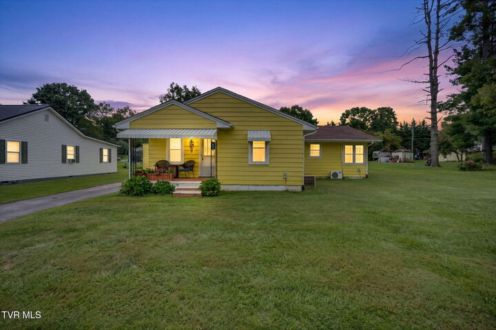 Property Photo:  876 Northeast Hillman Highway  VA 24210 