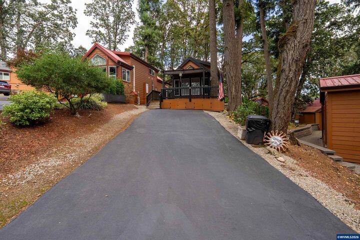 Property Photo:  8372 Enchanted (#167) Wy SE 167  OR 97392 