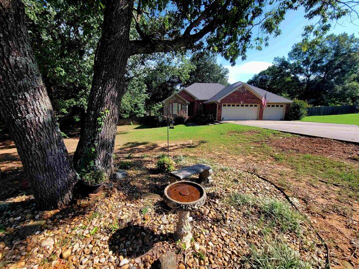 Property Photo:  26 Auburn Hills  AR 72058 