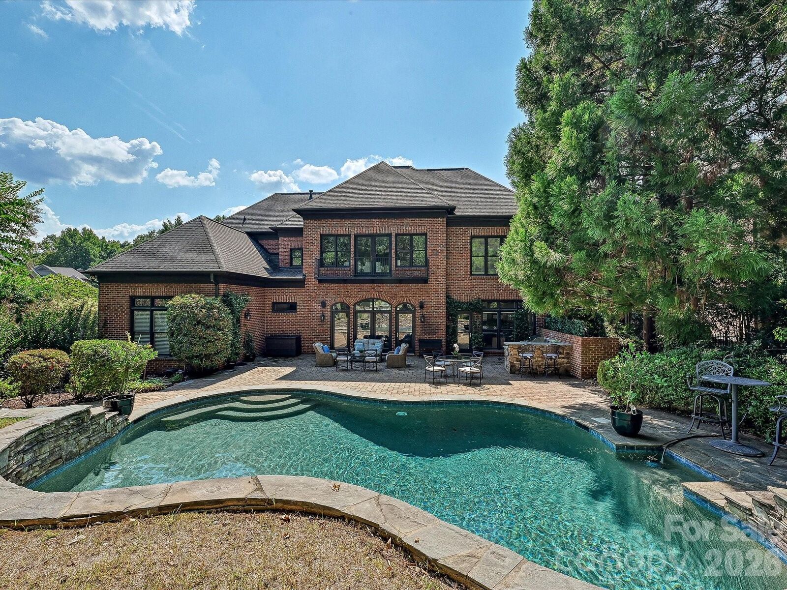 Property Photo:  14812 Jockeys Ridge Drive  NC 28277 