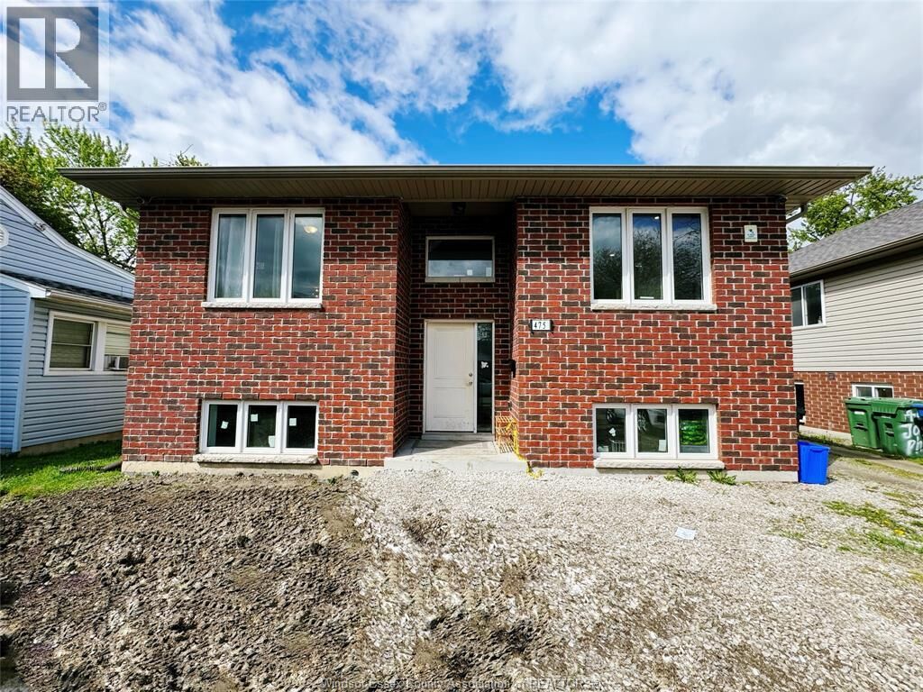 Property Photo: 475 Josephine Room 1 ON N9B 2K9