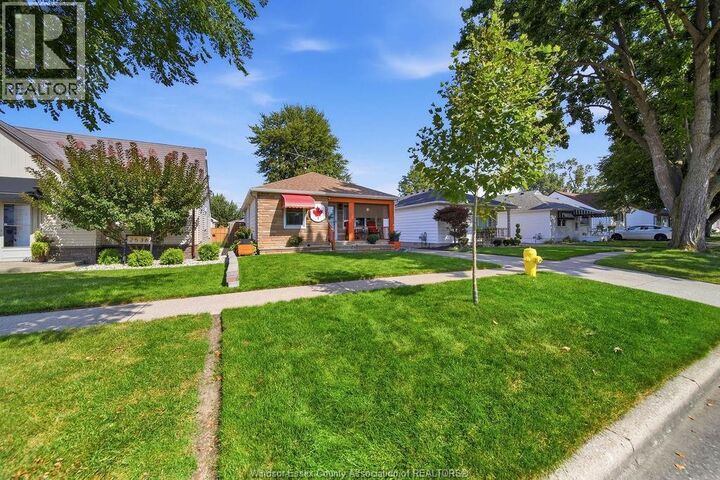 Property Photo:  2540 Chandler  ON N8W 4B1 
