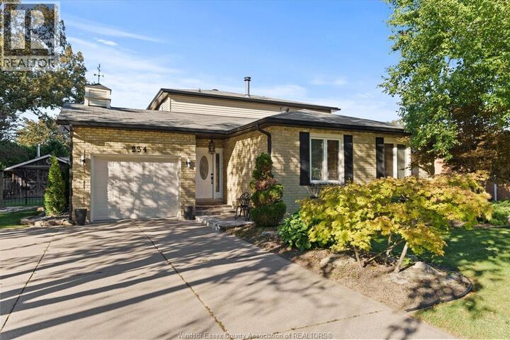 Property Photo: 234 Applewood Road ON N9Y 3P3