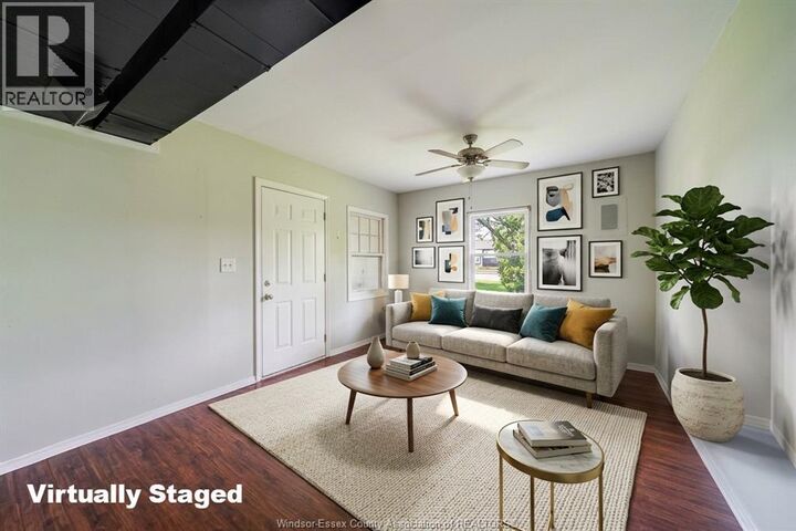 Property Photo:  5837 Tecumseh Road East  ON N8T 1E1 