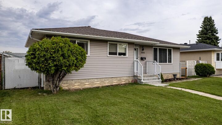 Property Photo:  8836 150 Avenue NW  AB T5E 2N5 