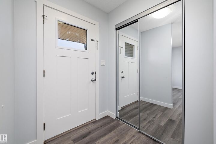 Property Photo:  2611 14 Avenue NW  AB T6T 2J2 