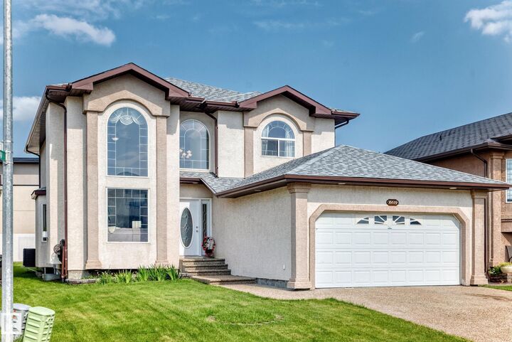 Property Photo:  16619 72 Street NW  AB T5Z 3Z7 