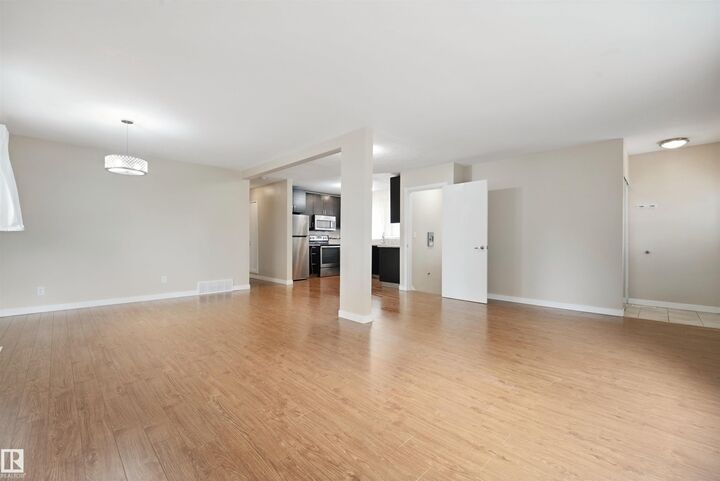 Property Photo:  13420 117 Avenue NW  AB T5M 3H7 