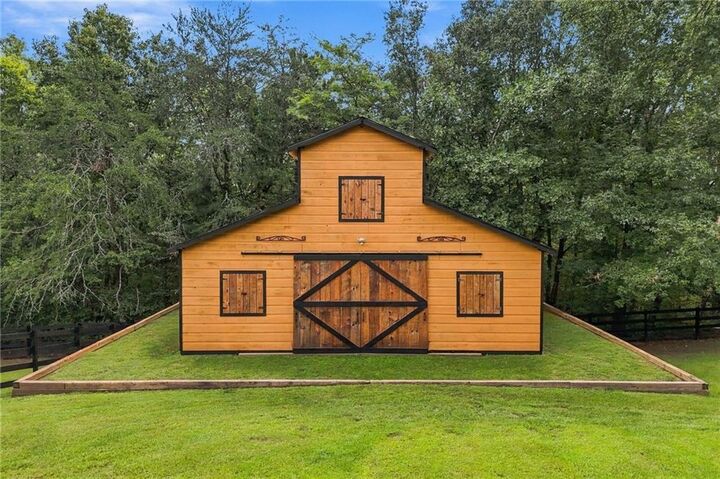Property Photo:  279 Seven Springs Road  GA 30175 