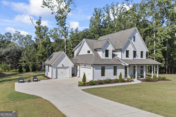 Property Photo:  250 Ewing Way  GA 30019 