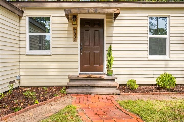 Property Photo:  203 Moriarity Street  LA 71360 