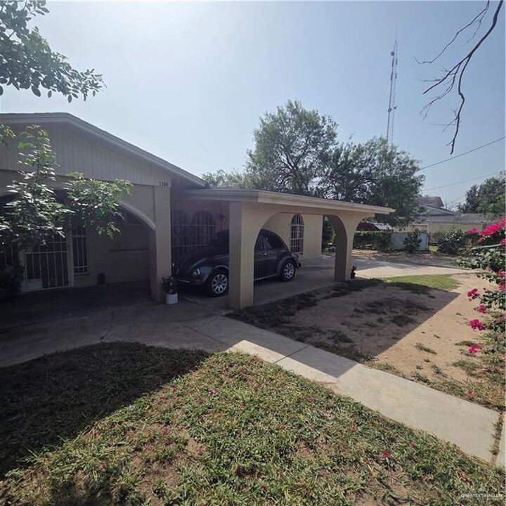Property Photo:  1308 N Garcia Street  TX 78584 