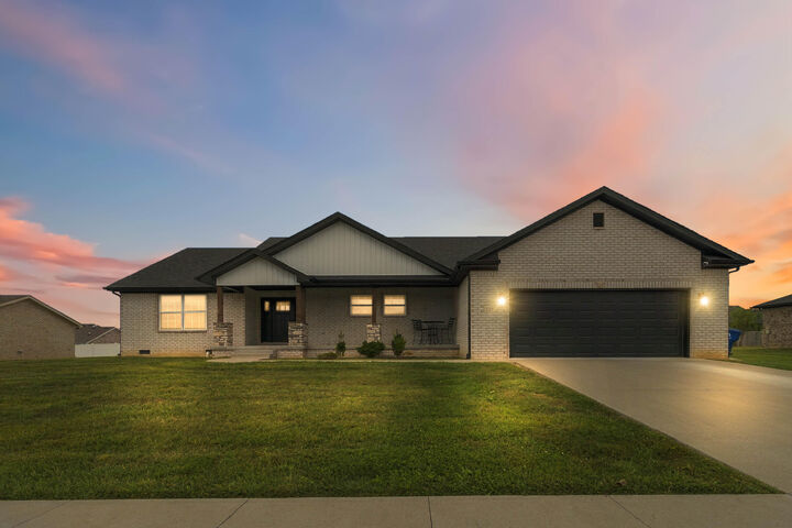 Property Photo:  154 Patriot Trail  KY 40403 