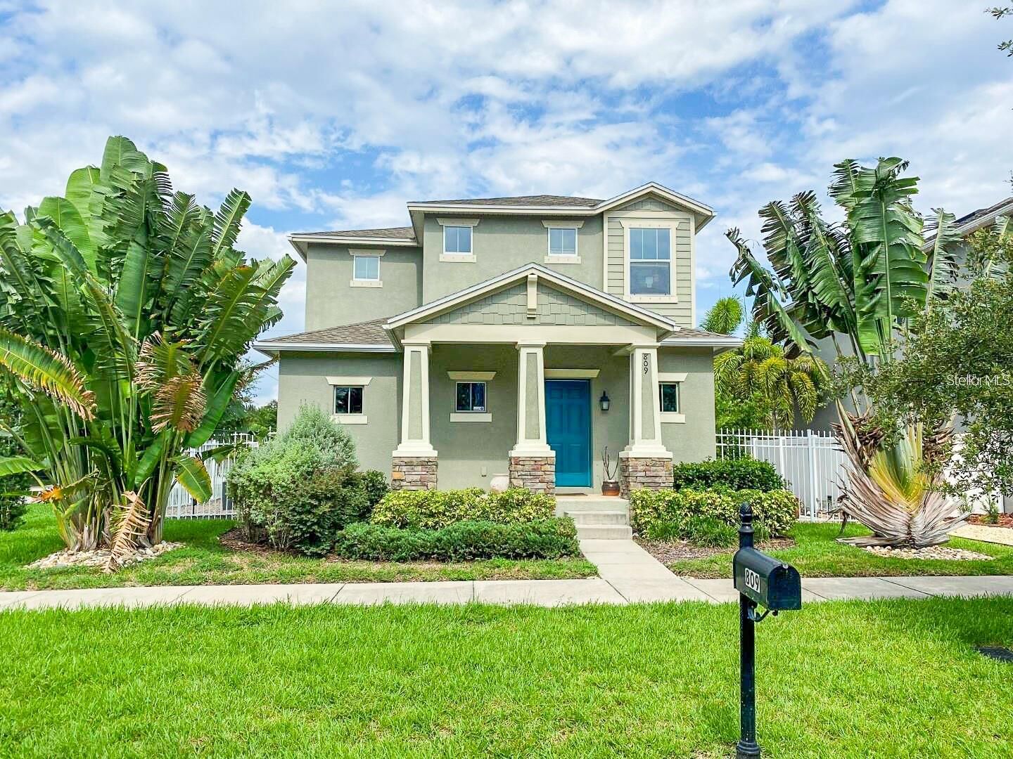 Property Photo:  809 N Oregon Avenue  FL 33606 