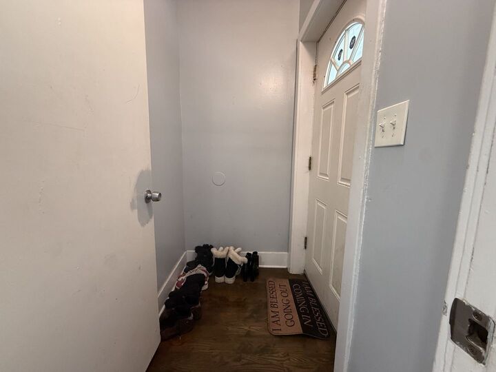 Property Photo: 7931 S Muskegon Avenue IL 60617