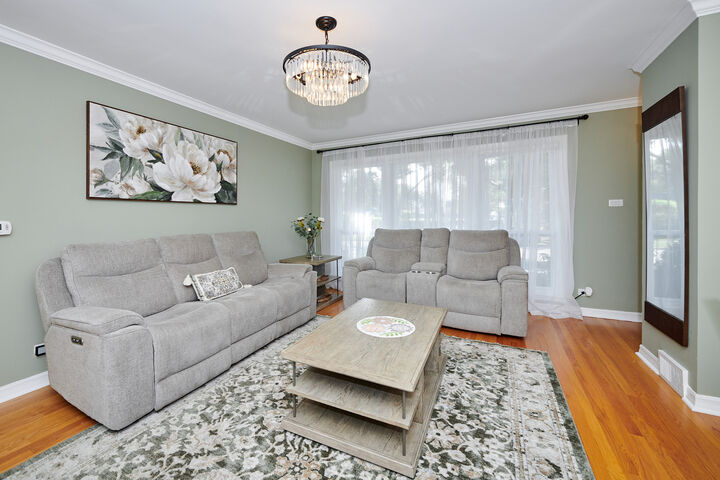 Property Photo:  8835 National Avenue  IL 60053 