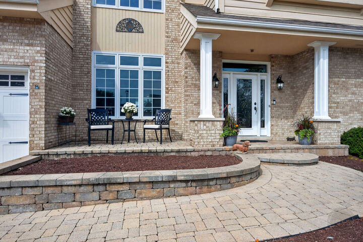 Property Photo:  4020 White Eagle Drive  IL 60564 