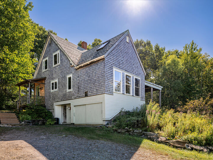 Property Photo:  642 Lincolnville Avenue  ME 04973 