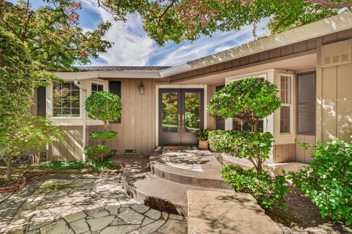 Property Photo: 7030 Morningside Drive CA 95746