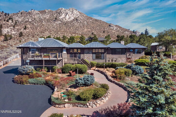 Property Photo: 400 Bavarian Drive NV 89705