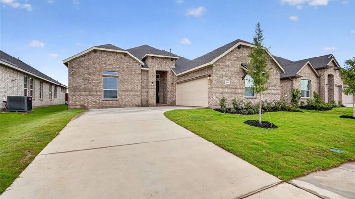Property Photo: 4939 Simmental Drive TX 76001