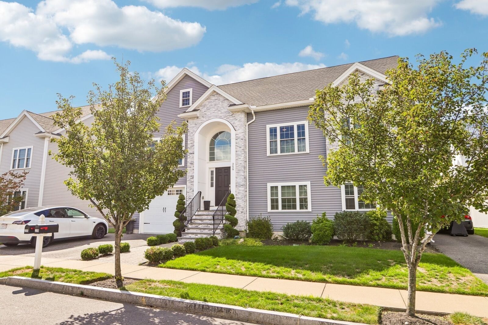 Property Photo:  259 Oakwood Ave  MA 02151 