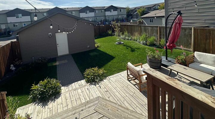 Property Photo:  683 Keystone Chase W  AB T1J 5G2 