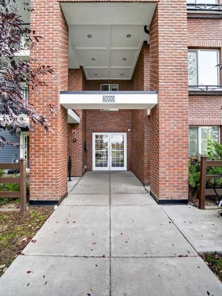 Property Photo:  755 Copperpond Boulevard SE 5312  AB T2Z 4R2 