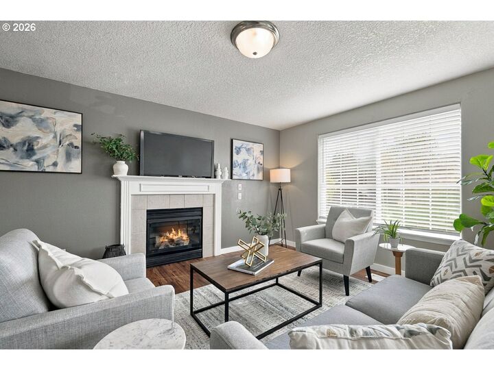 Property Photo:  770 SW Scotsman Ct  OR 97115 