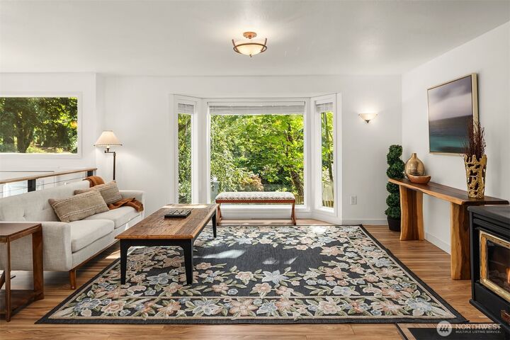 Property Photo:  2623  124th Place NE  WA 98005 