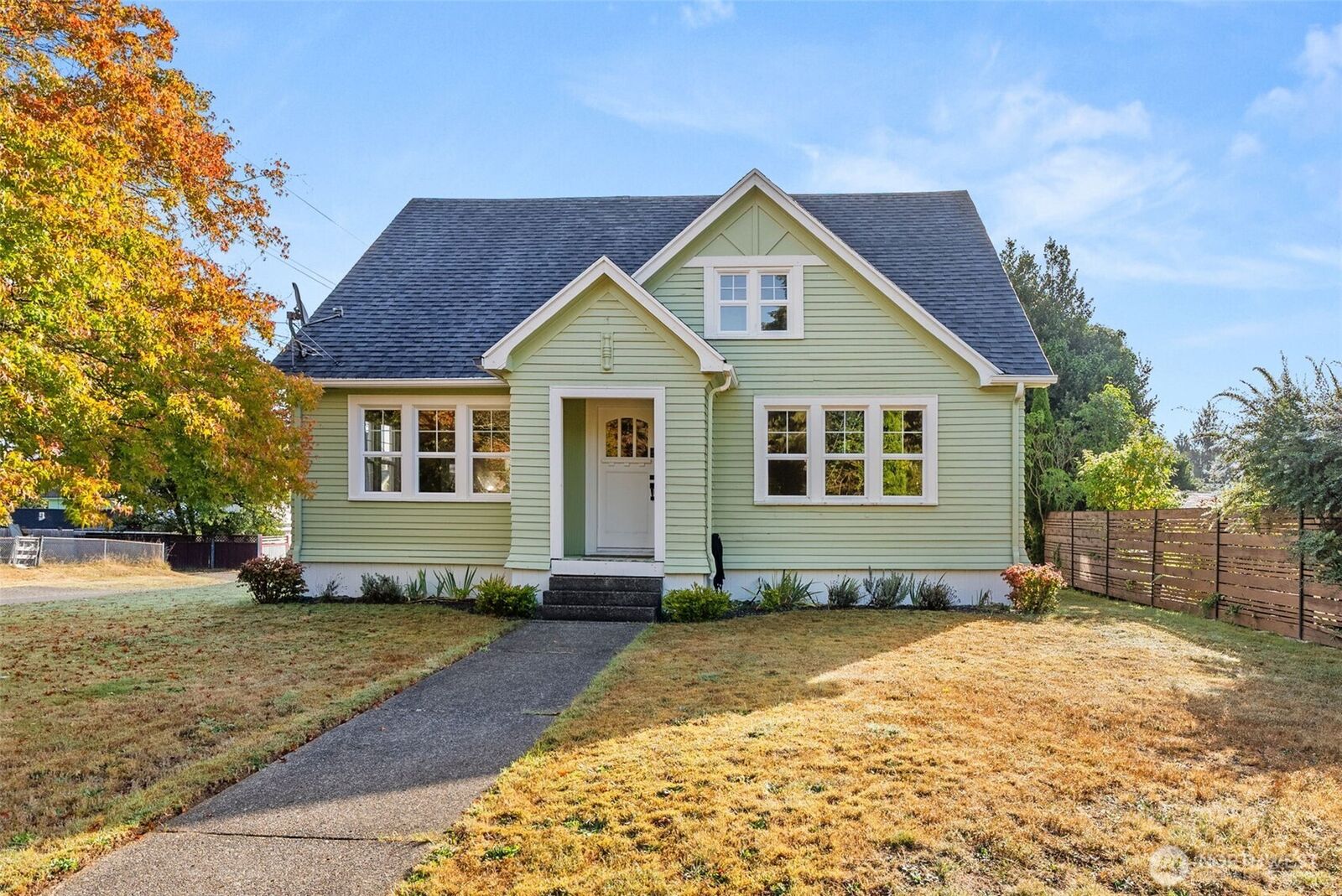 Fowler Rm Home for sale in Raymond: 803 Fowler Street, Raymond, WA 98577