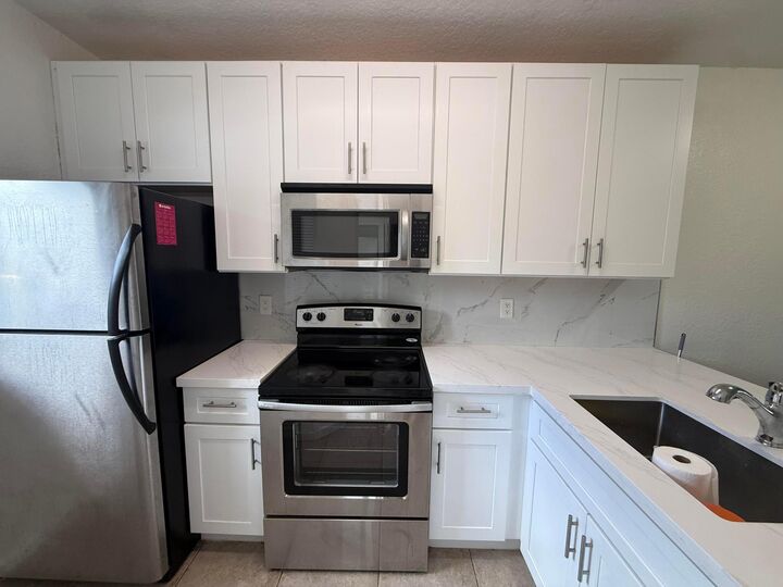 Property Photo:  3728 NW 91st Lane 3728  FL 33351 