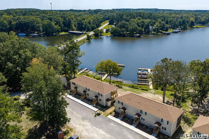 Property Photo: 131-101 Gaston Pointe Dr NC 27850