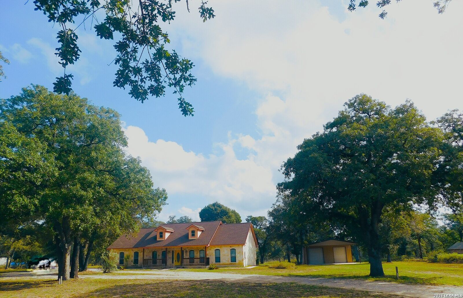 Property Photo:  110 Hunters Glen  TX 78114 