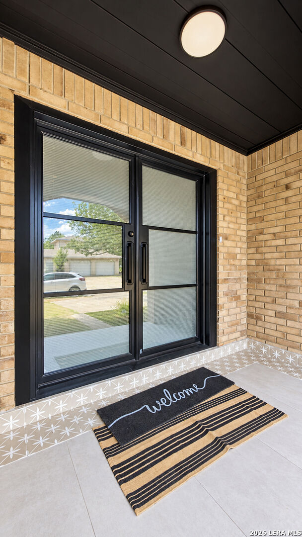 Property Photo: 945 Marion Dr TX 78852